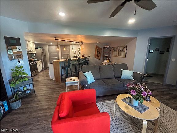 2nd image of 6510 Saint Andrews Dr #4