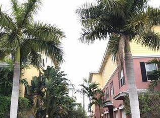 1137 SW 1st St, Fort Lauderdale, FL 33312