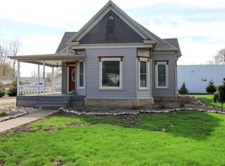 326 S 3rd St, Laurens, IA 50554