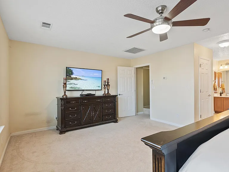 303 Tierra Rosa Pl NE — Photo 10