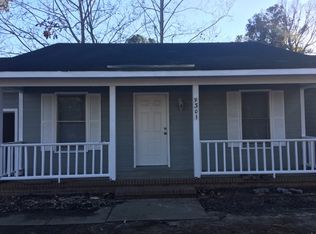 9301 Oak Meadow Ct, Fayetteville, NC 28314