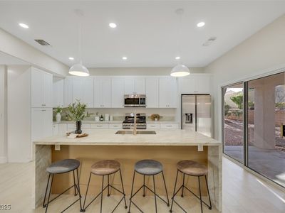 2441 Banora Point Dr, Las Vegas, NV, 89134