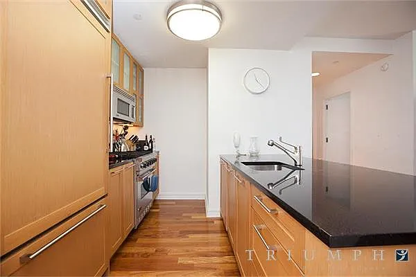 Rented by Triumph Property Group | media 9