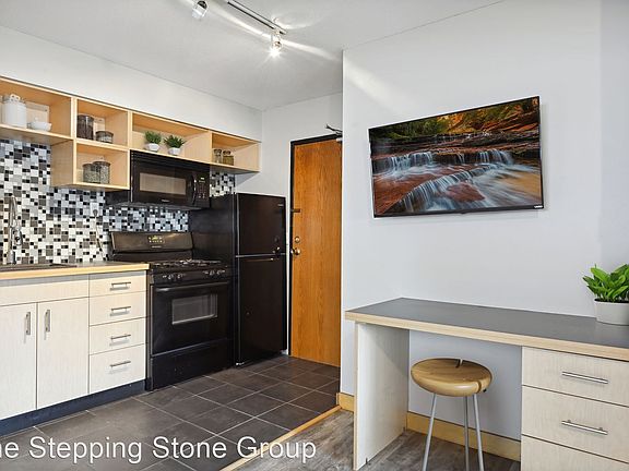 4th image of 3140 Minnehaha Ave #11502146