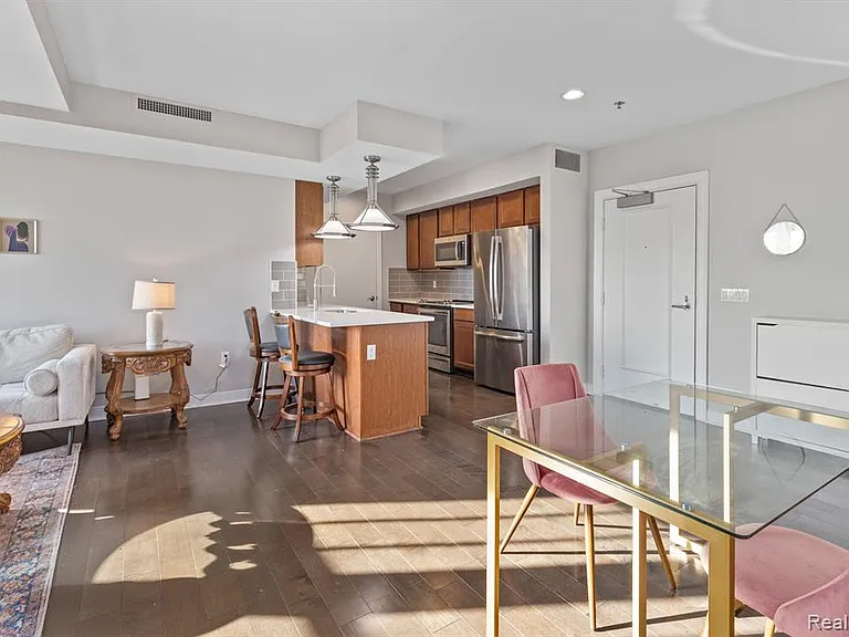 525 W Lafayette Blvd #13C — Photo 11
