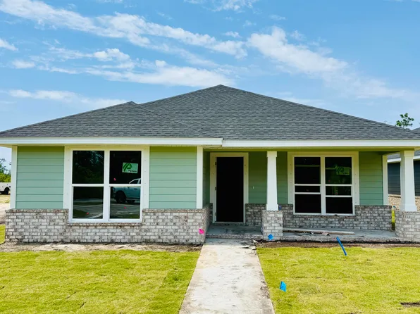 1310 Primrose Ln, Panama City, FL 32404