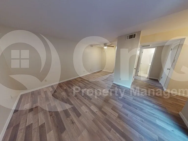 1620 N Wilmot Rd #174 — Photo 4