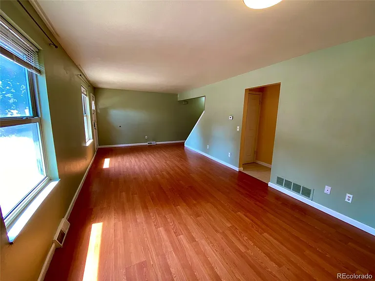 10557 Quail St — Photo 12