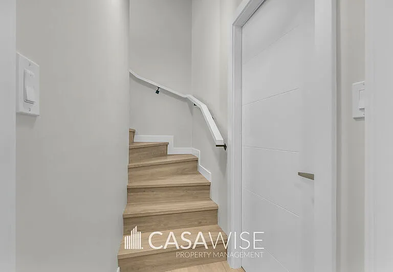 1067D Berg Pl #BASEMENT — Photo 12