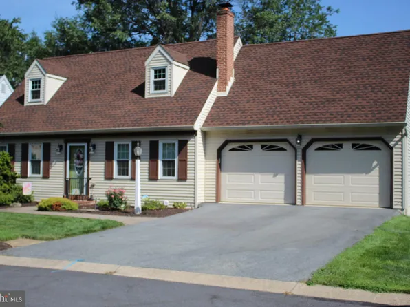 136 Hampden Dr, Mountville, PA 17554