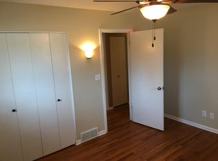 4241 S 37th St, Lincoln, NE 68506