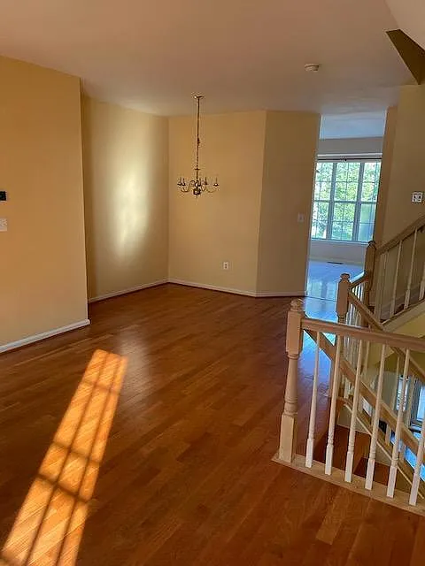 3 bed, 1496 sqft, $2,800 — Photo 4