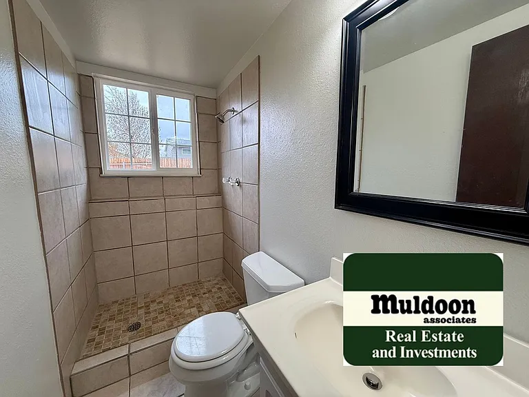 2930 Cortina Dr — Photo 13