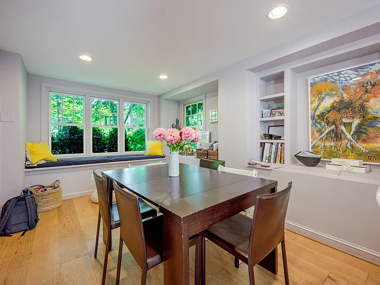 4612 Sedgwick St NW — Photo 26