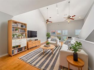 913 Robin St, Houston, TX 77019