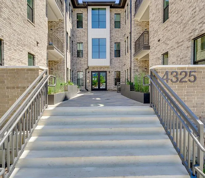 4325 Jackson Ave #2105 — Photo 14