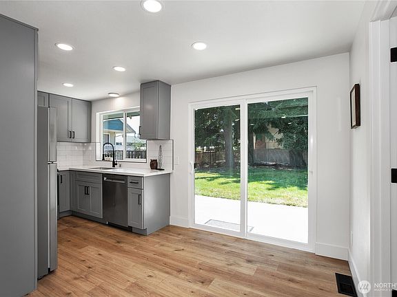 4th image of 3910 7th Street SW #A, & B
