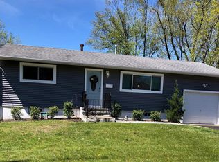 27 Tilton Ave, Toms River, NJ 08757