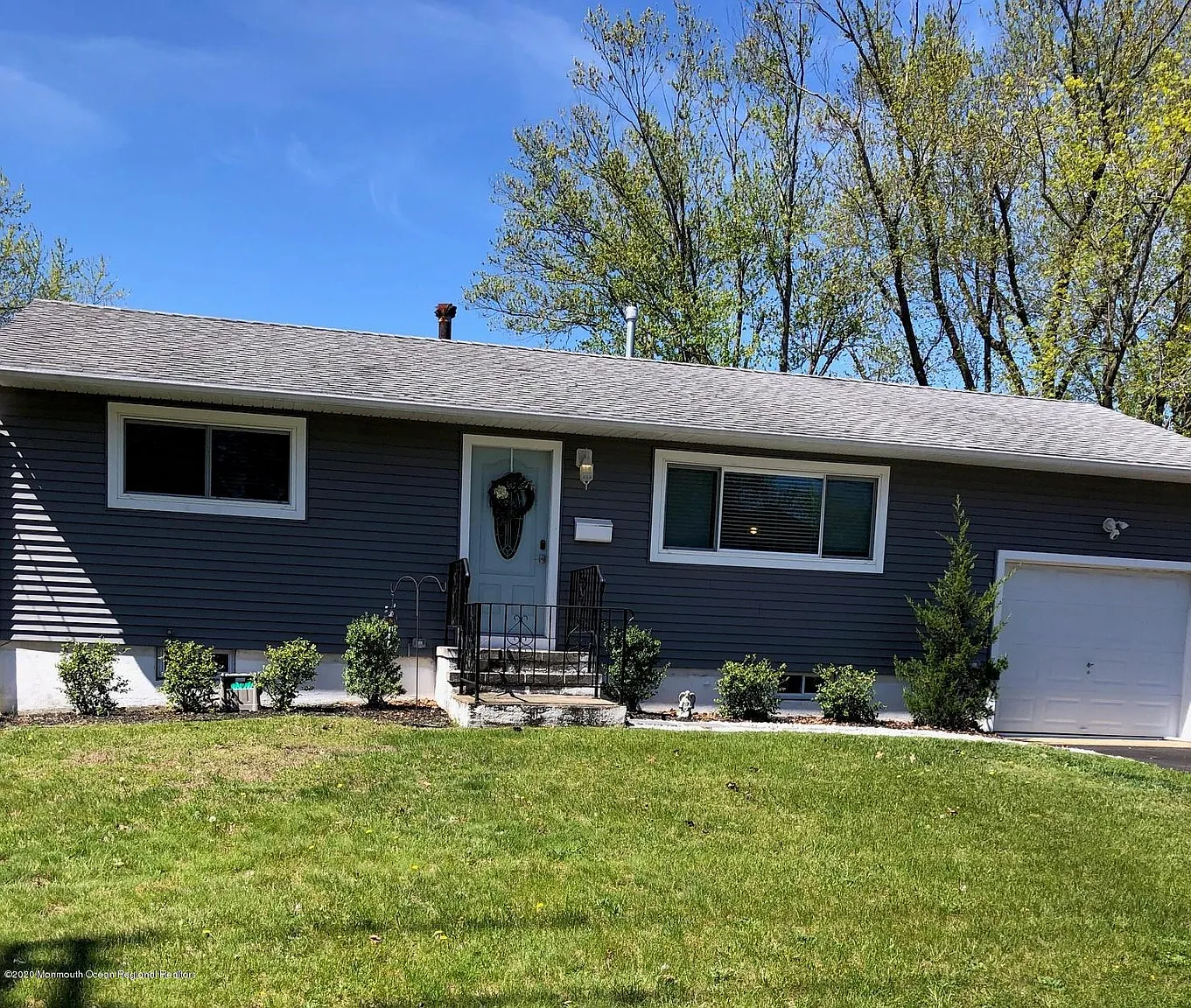 27 Tilton Ave photo 1