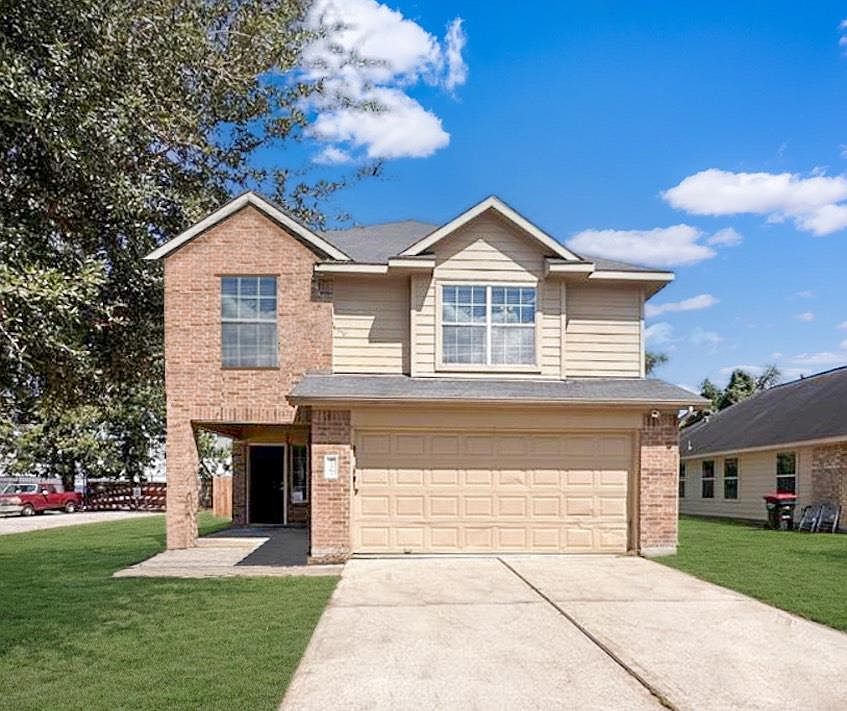 1st image of 22262 Queenbury Hills Drive