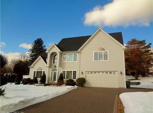 5 Millennium Dr, Cromwell, CT 06416