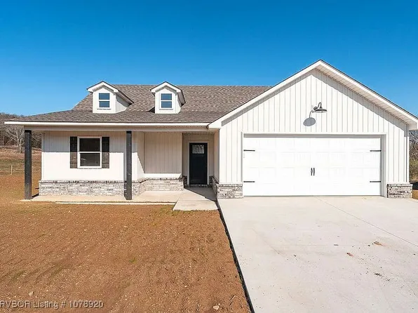 103 Willowbrook Way, Poteau, OK 74953