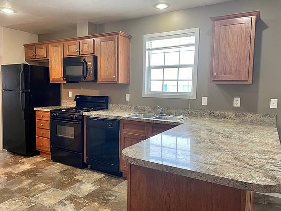 3rd image of 1132 Hunters Glen Blvd #177