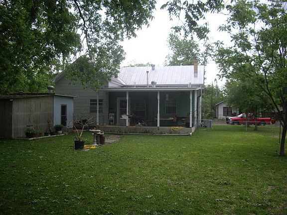 3rd image of 505 W Creek St