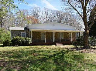 4870 Stratford Ln, Denver, NC 28037