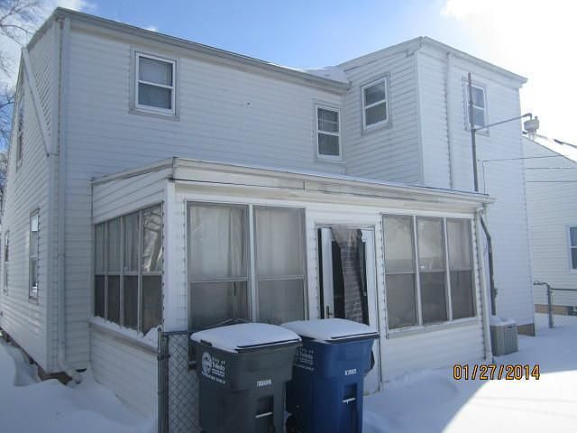 2nd image of 527 Continental Blvd