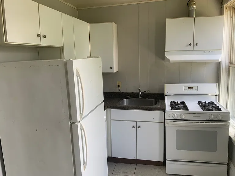 5 bed, 2.0 bath, 1544 sqft, $1,795 — Photo 29