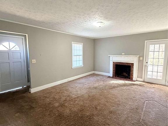 5th image of 203 E Dixie Hwy