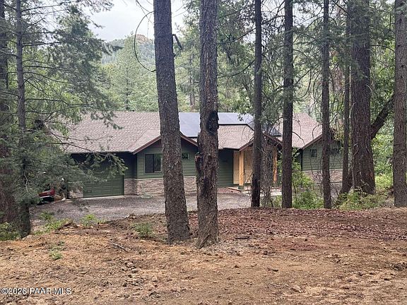 3rd image of 3022 E Timber Line Rd