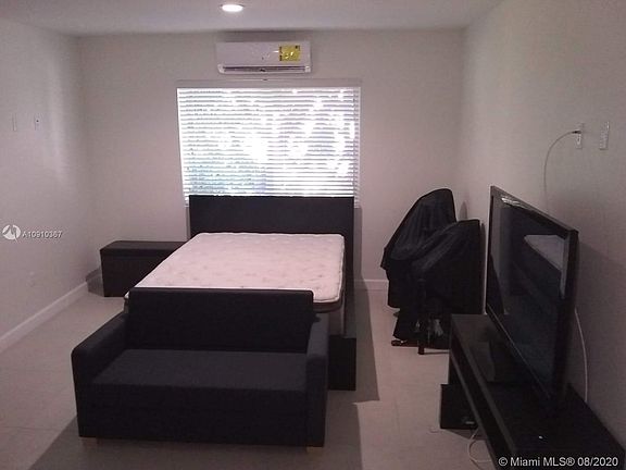 2nd image of 245 NE 33rd St Unit 205