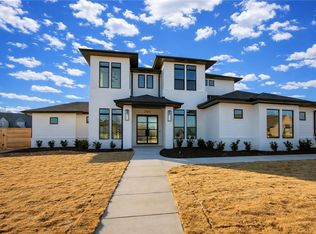 206 S Gleneagle Dr, Cave Springs, AR 72718