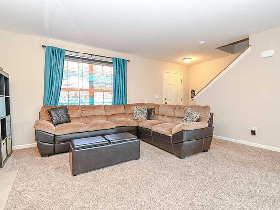 2nd image of 1212 Deansway Dr