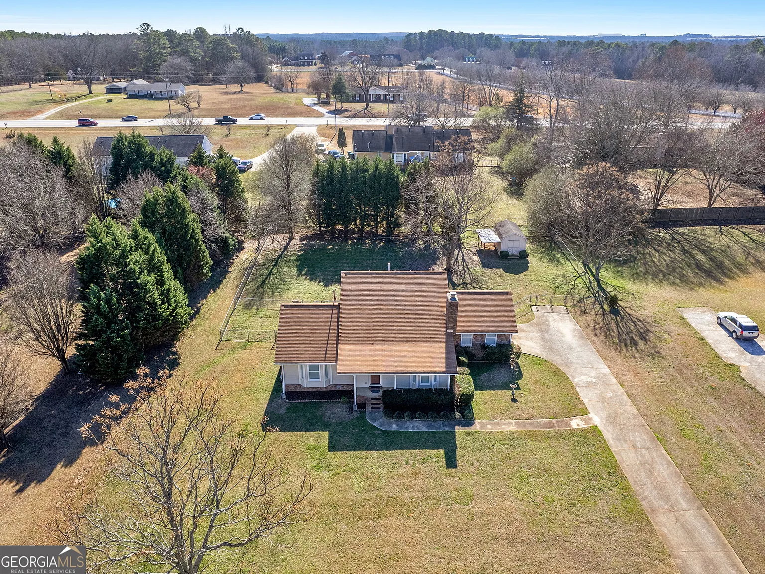 105 Overlook Dr photo 1
