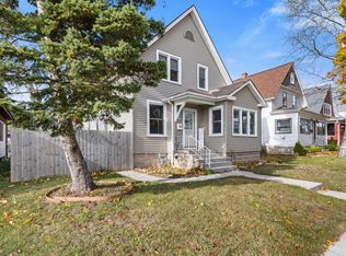 2010 N 8th St, Sheboygan Fls, WI 53081