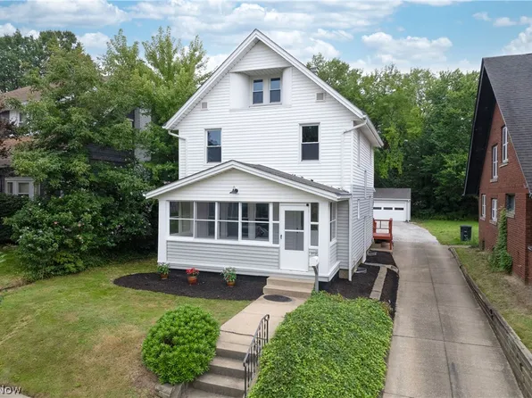 362 Palm Ave, Akron, OH 44301