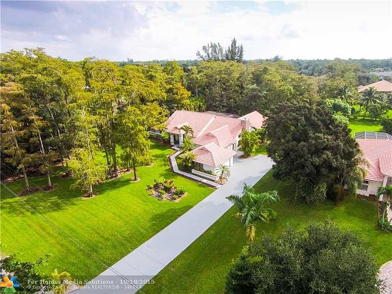 1st image of 6038 NW 75th Way