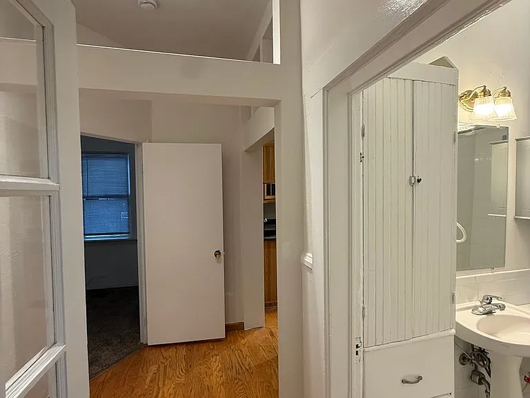 156 S Lincoln St — Photo 12