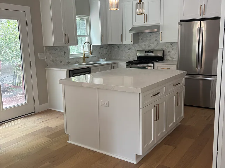 5907 Skyline Dr — Photo 9