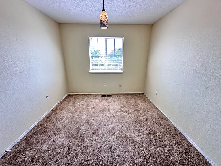 559 Sky Tower St SW — Photo 37