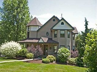100 Michelle Cir, Bethel Park, PA