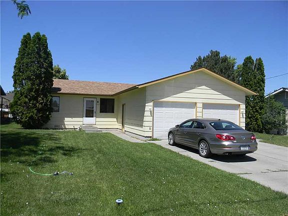 2nd image of 2215/2217 Canyon Dr