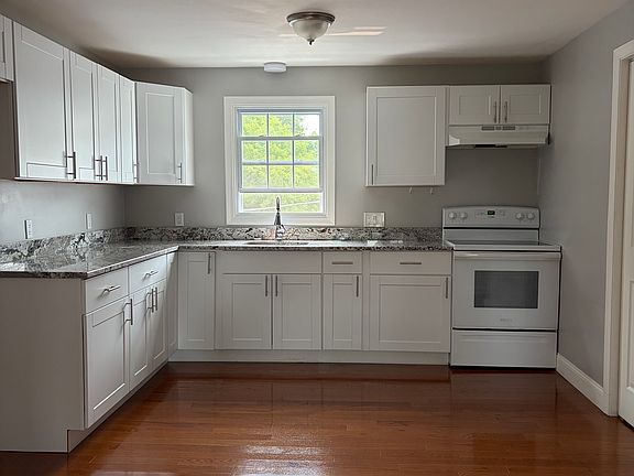 2nd image of 155 Johnson St APT 16
