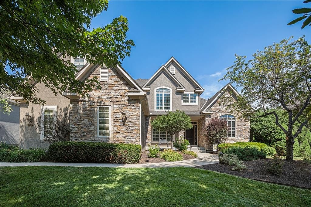 16317 Stearns St, Overland Park, KS 66221 Zillow