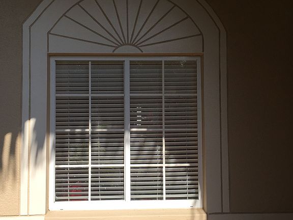 Front Entry Window