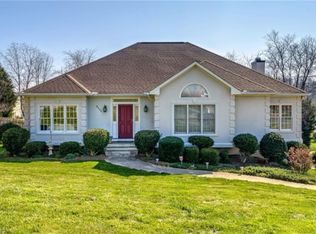 3405 Willow Wind Dr, Pfafftown, NC 27040