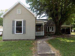 826 Emison Ave, Vincennes, IN 47591